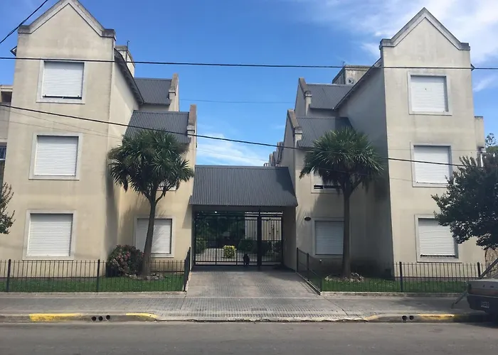 Los Robles Centro